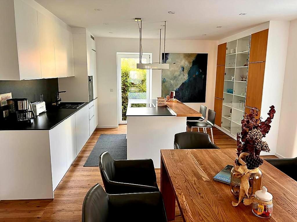 Apartments Bei Playmobil Eg,130M2,Grosse Terassen,24H Self Check-In, Free Parking Zirndorf Exterior foto